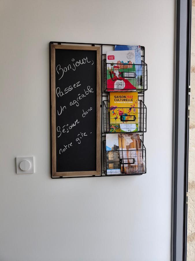 Gite Les Piraudieres Noyant-de-Touraine Exterior foto